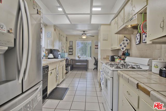505 W 1st Street, Azusa, CA 91702
