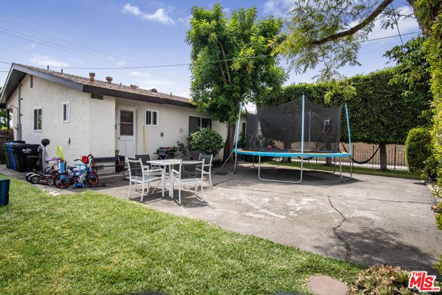 505 W 1st Street, Azusa, CA 91702