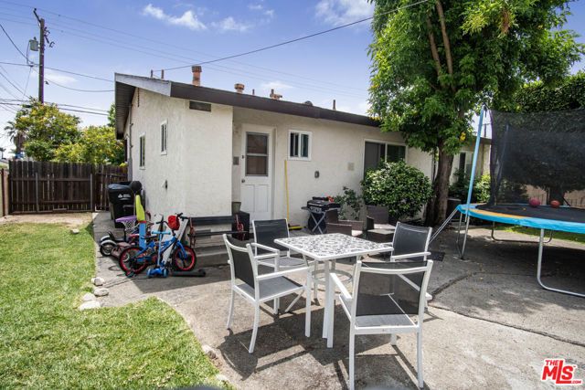 505 W 1st Street, Azusa, CA 91702