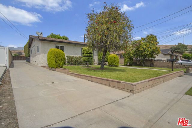 505 W 1st Street, Azusa, CA 91702