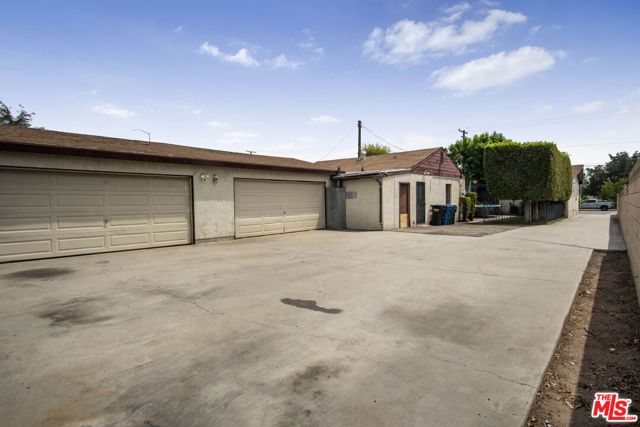 505 W 1st Street, Azusa, CA 91702