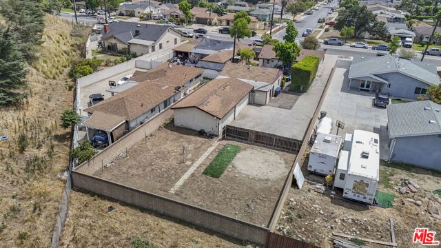 505 W 1st Street, Azusa, CA 91702