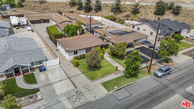 505 W 1st Street, Azusa, CA 91702
