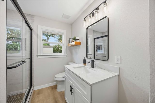 724 Oriole Lane, Pasadena, TX 77502