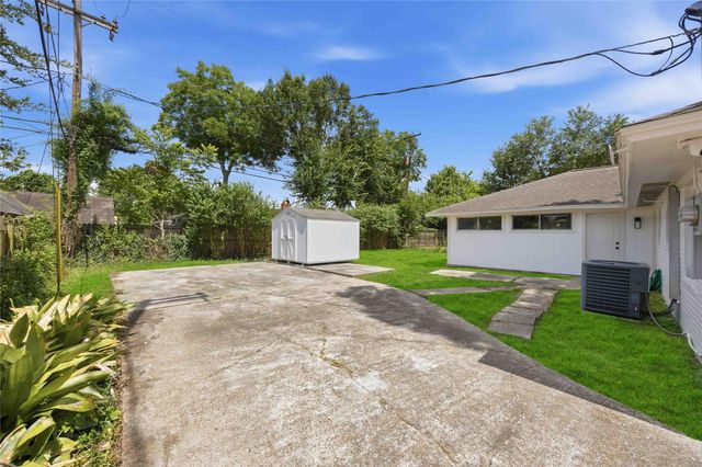 724 Oriole Lane, Pasadena, TX 77502
