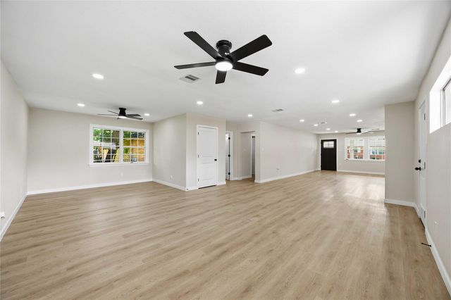 724 Oriole Lane, Pasadena, TX 77502
