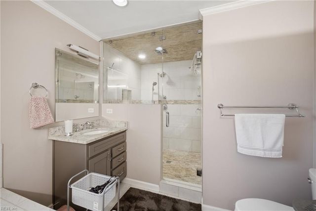 336 Spice Bush CT, Chesapeake, VA 23320