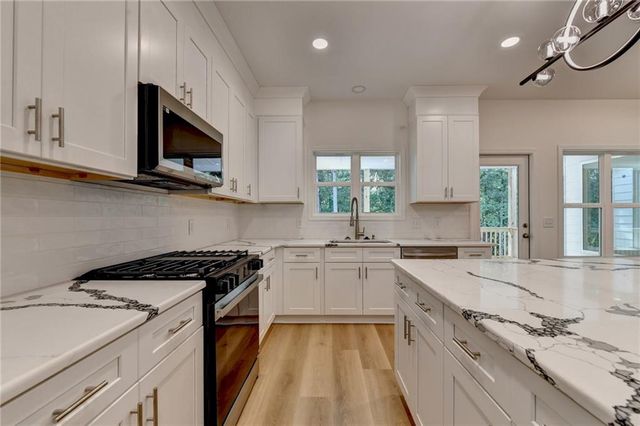 9135 Fox Trail Lane, Gainesville, GA 30506