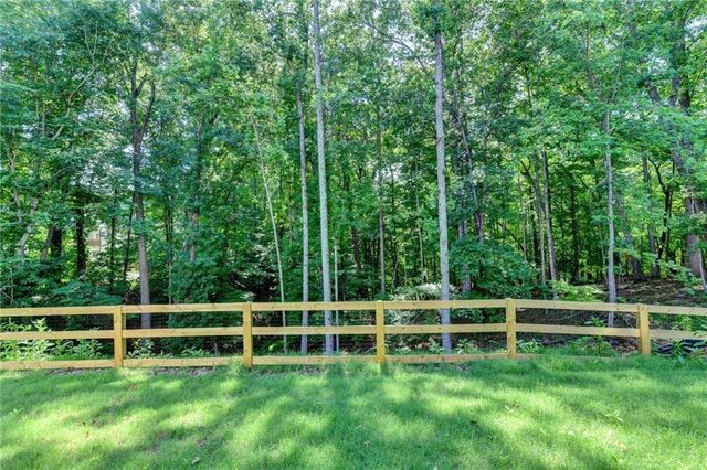 9135 Fox Trail Lane, Gainesville, GA 30506