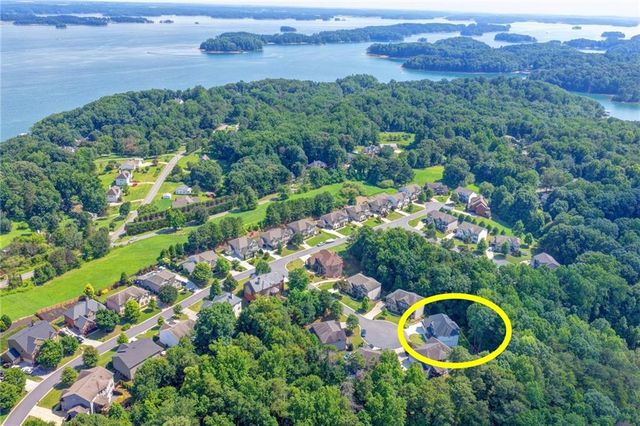 9135 Fox Trail Lane, Gainesville, GA 30506