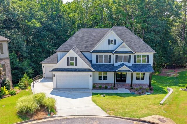 9135 Fox Trail Lane, Gainesville, GA 30506