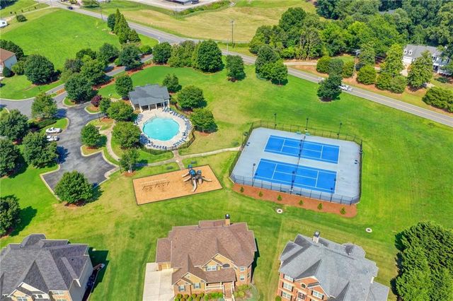 9135 Fox Trail Lane, Gainesville, GA 30506