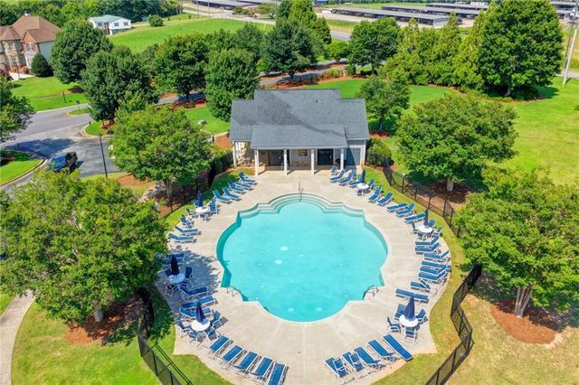 9135 Fox Trail Lane, Gainesville, GA 30506