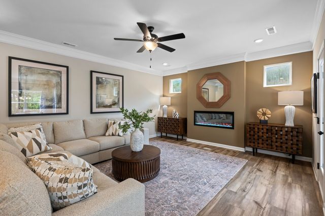 504 Coffee Ct, Gallatin, TN 37066
