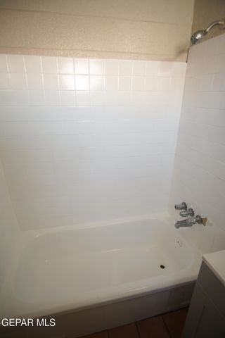 7303 Dale Road 10, El Paso, TX 79915