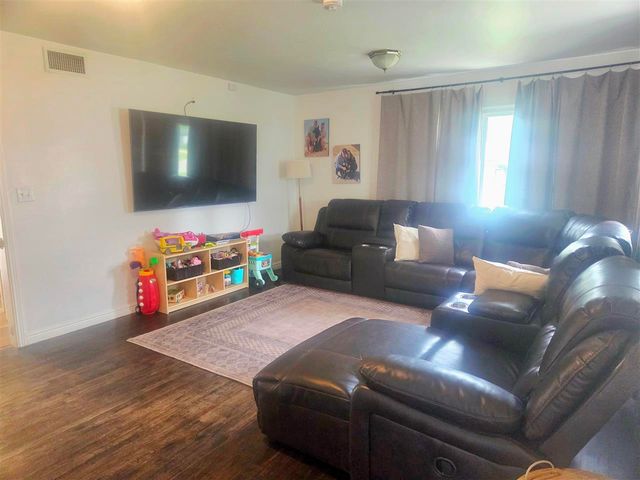 3006 NW Ferris Ave, Lawton, OK 73505