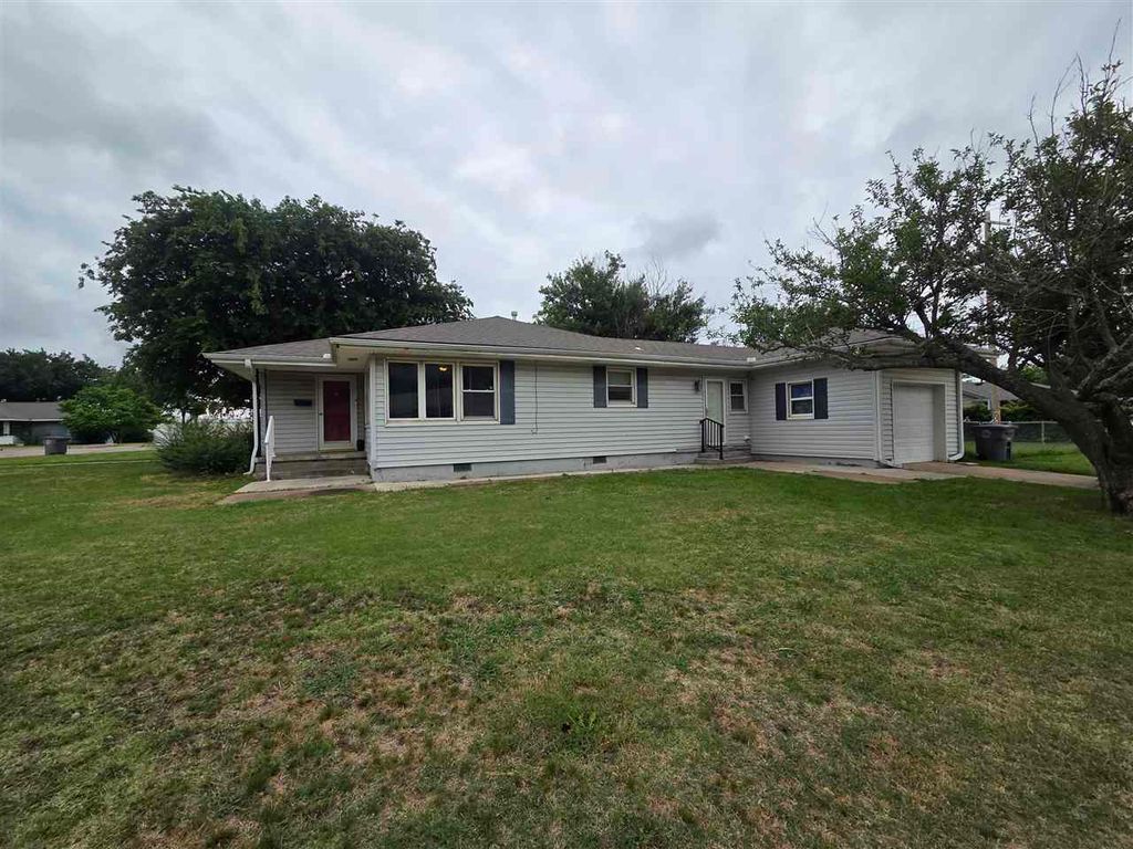 3006 NW Ferris Ave, Lawton, OK 73505