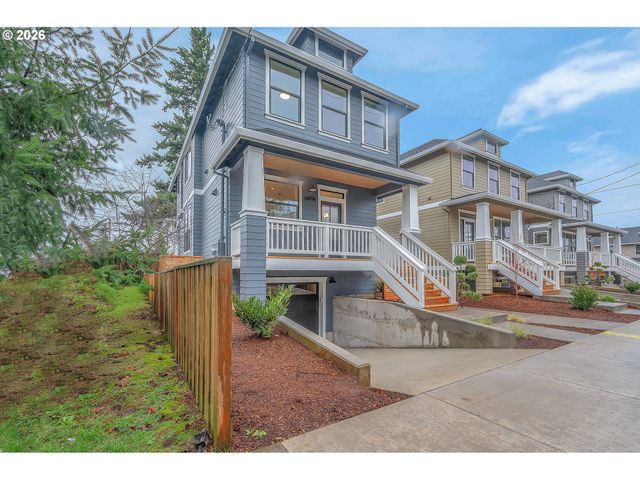 6471 Se RAMONA St A, Portland, OR 97206