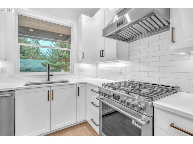 6471 Se RAMONA St A, Portland, OR 97206