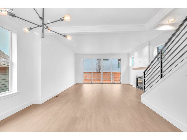 6471 Se RAMONA St A, Portland, OR 97206