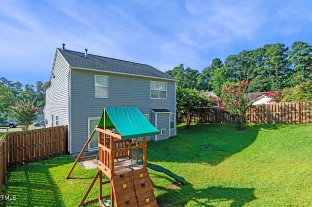 1757 Whitbrook Court, Fuquay Varina, NC 27526