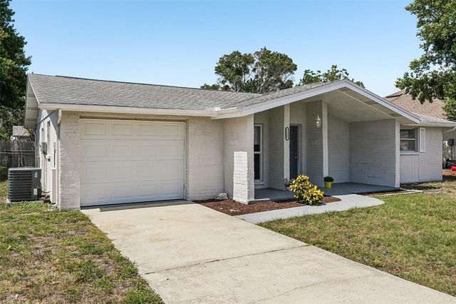 7215 MAYFIELD DRIVE, Port Richey, FL 34668