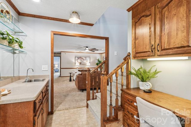 2349 Maria Lynn Court, Gastonia, NC 28056