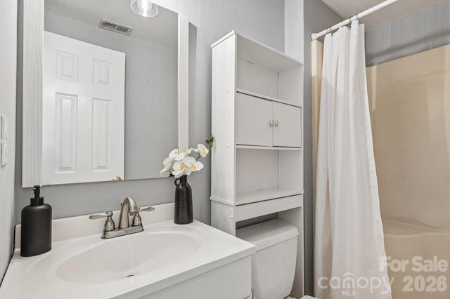 2349 Maria Lynn Court, Gastonia, NC 28056