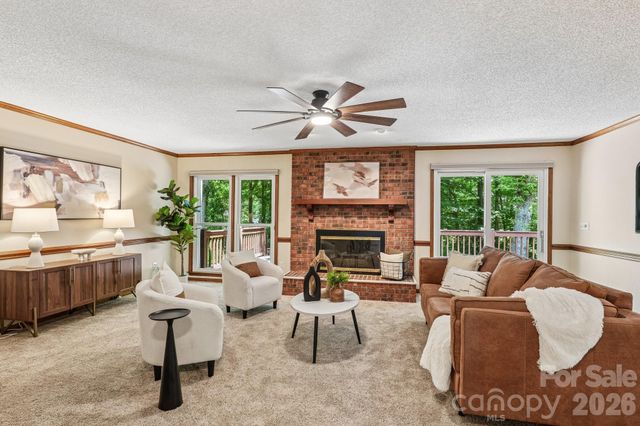 2349 Maria Lynn Court, Gastonia, NC 28056