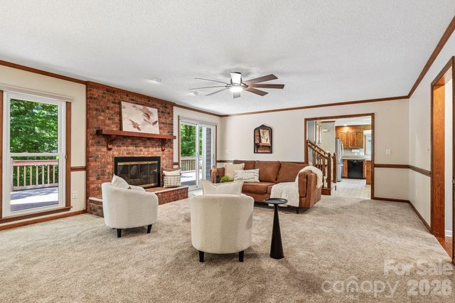 2349 Maria Lynn Court, Gastonia, NC 28056