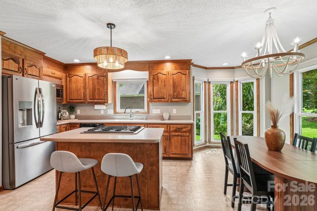 2349 Maria Lynn Court, Gastonia, NC 28056