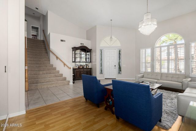 5845 W CHARTER OAK Road, Glendale, AZ 85304