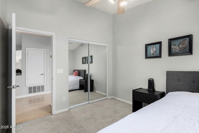 5845 W CHARTER OAK Road, Glendale, AZ 85304