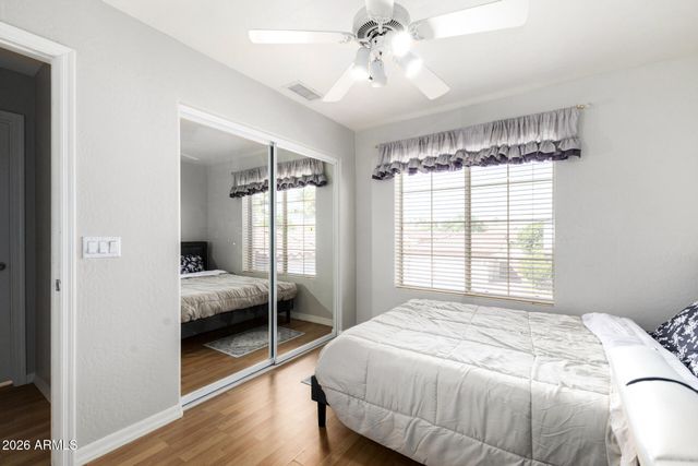 5845 W CHARTER OAK Road, Glendale, AZ 85304