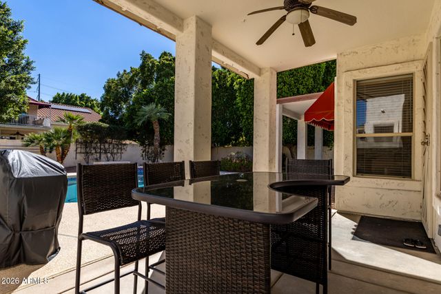 5845 W CHARTER OAK Road, Glendale, AZ 85304