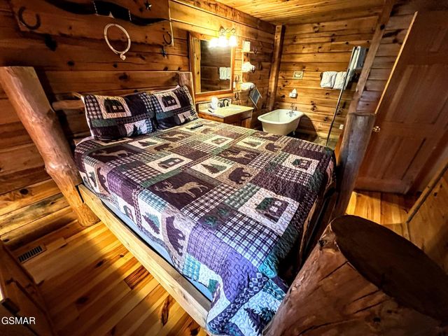 3035 Brothers Way, Sevierville, TN 37862