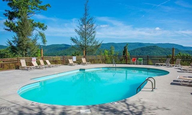 3035 Brothers Way, Sevierville, TN 37862