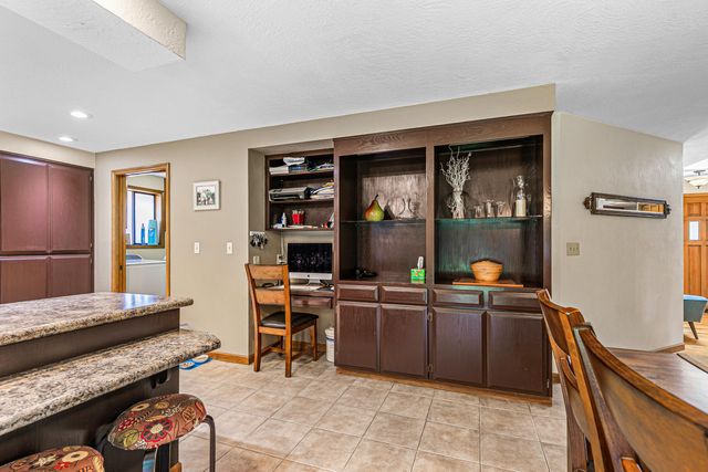 1869 Canyon Avenue, Medford, OR 97504