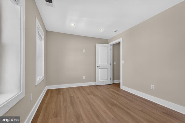 909 EASTERN AVE, Baltimore, MD 21202