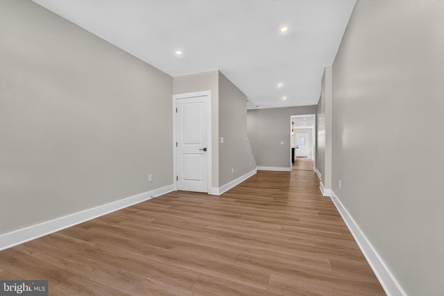909 EASTERN AVE, Baltimore, MD 21202