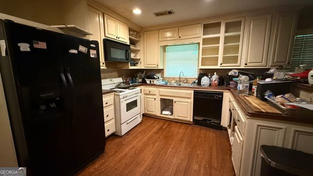 2732 Oldknow Drive NW, Atlanta, GA 30318