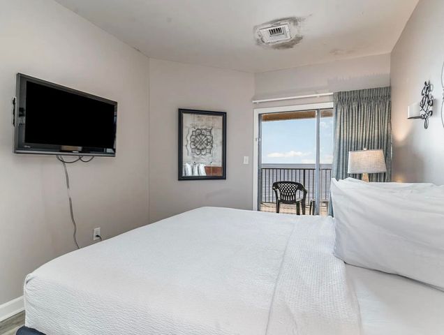 201 74th Ave. N PH1234, Myrtle Beach, SC 29572