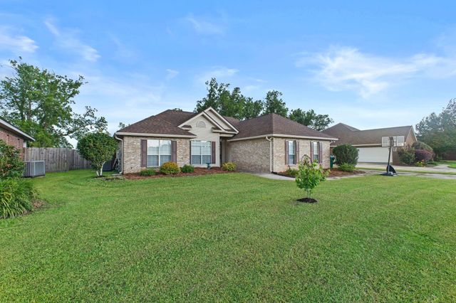 6 Harper Pl, Petal, MS 39465