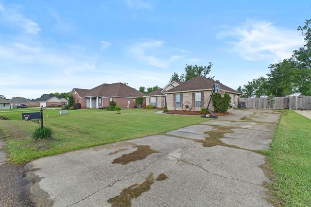 6 Harper Pl, Petal, MS 39465