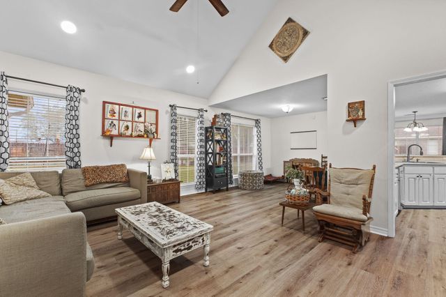 6 Harper Pl, Petal, MS 39465