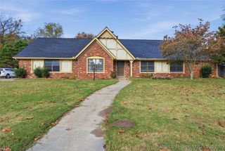 5127 E 97th Court, Tulsa, OK 74137