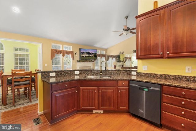 6131 W GREENBRIER RIVER RD, Fredericksburg, VA 22407