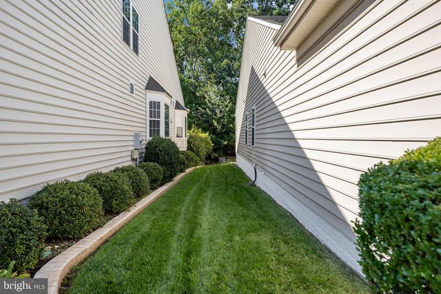 6131 W GREENBRIER RIVER RD, Fredericksburg, VA 22407