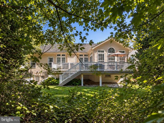 6131 W GREENBRIER RIVER RD, Fredericksburg, VA 22407