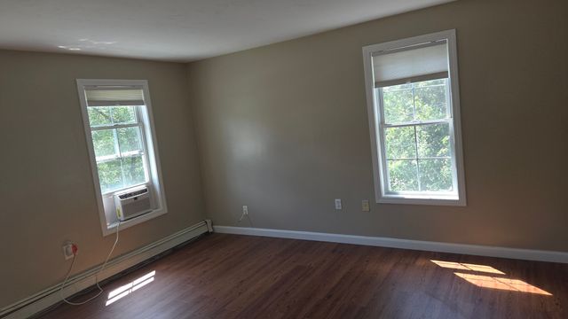 133 Park Ave, Weymouth, MA 02190